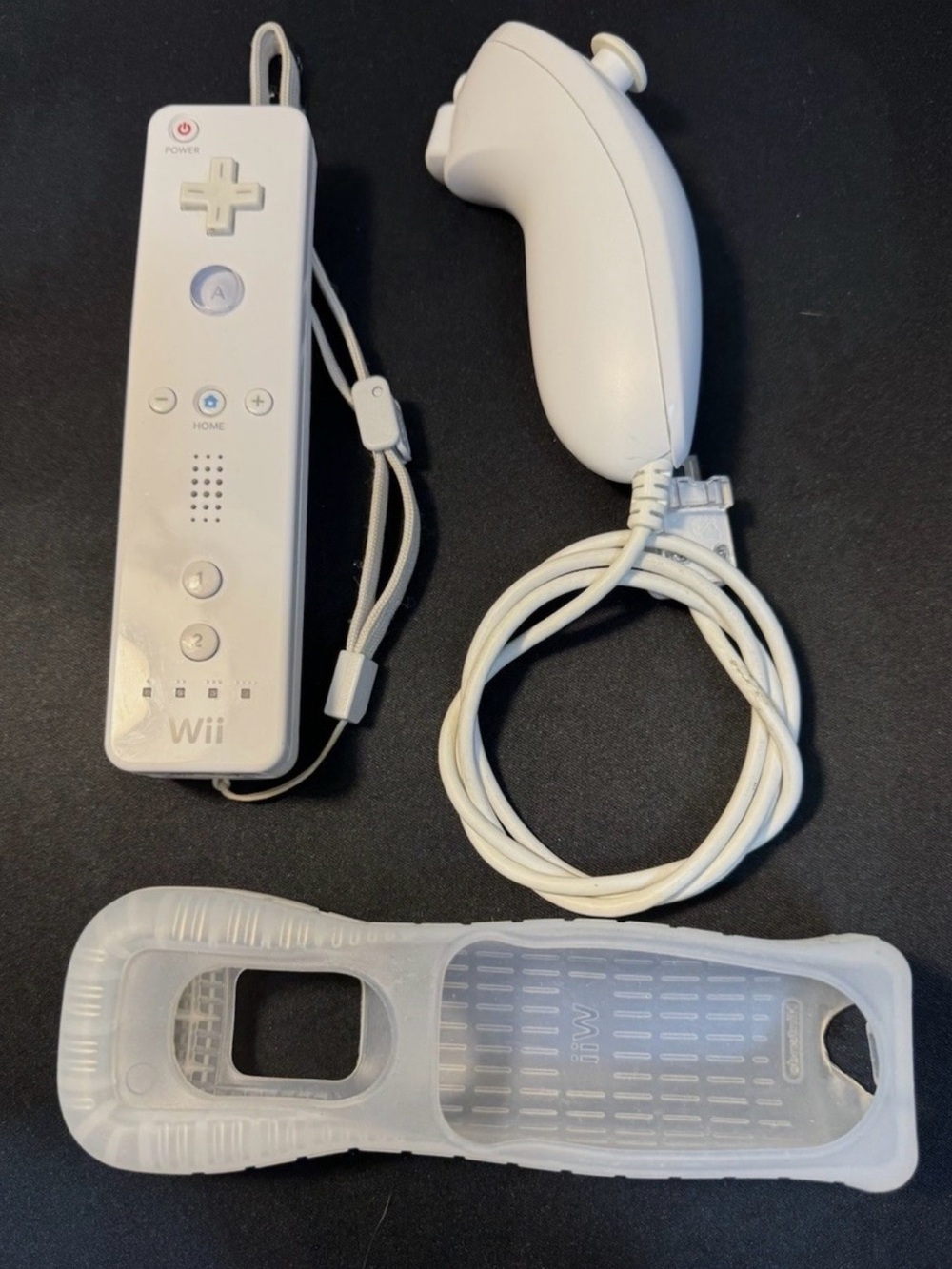 Official Nintendo Wii Remote Controller White with Nunchuck RVL-003 - Tested